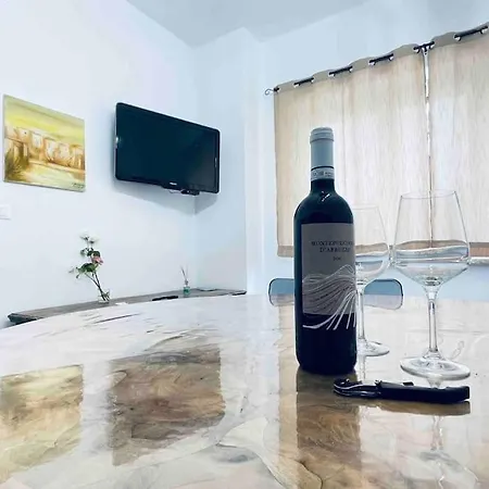 Tramonto Parcheggio Gratis Privato Davanti Caserma Clementi Apartment